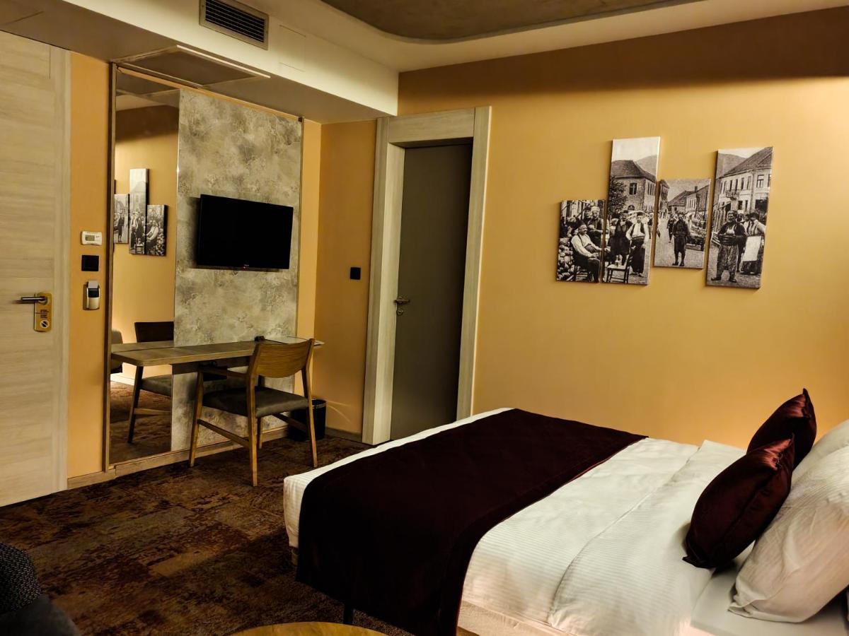 Hotel City Code Зеница Екстериор снимка