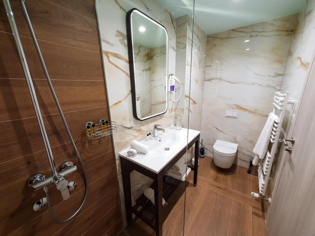 Hotel City Code Зеница Екстериор снимка